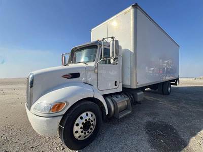 Peterbilt 337 Box Truck - 250HP, Automatic