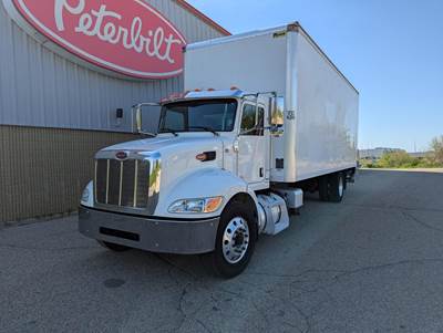 Peterbilt 337 Box Truck - Automatic
