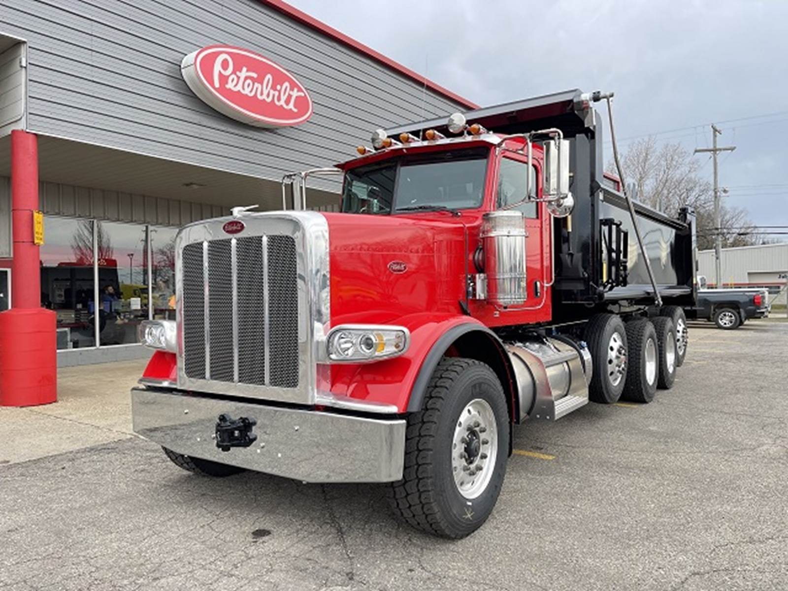 2024 Peterbilt 389 Dump Truck Paccar 510HP, 18 Spd Speed For Sale