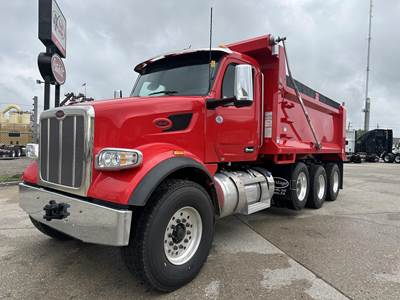 Peterbilt 567 Dump Truck - Paccar 430HP, Automatic