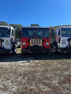 Peterbilt 520 Tandem Axle Side Load Garbage Truck - Paccar, 380HP, Automatic