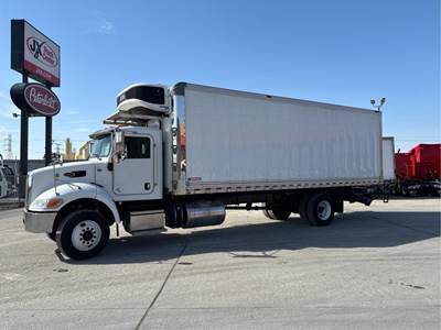 Peterbilt 337 Refrigerated Truck - 280HP, Automatic