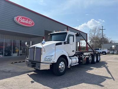 Kenworth T880 Roll Off Truck - Cummins, 485HP, Automatic