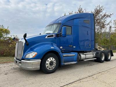 Kenworth T680 Sleeper Semi Truck - 76" Raised Roof Sleeper, Cummins 450HP, Manual