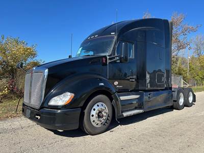 Kenworth T680 Sleeper Semi Truck - 76" Raised Roof Sleeper, Cummins 450HP, Automatic