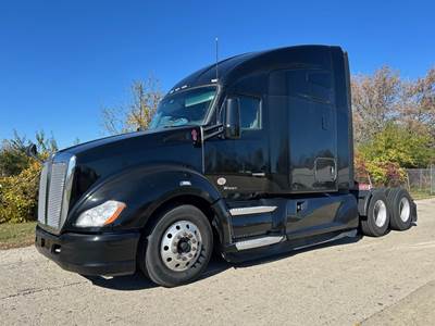 Kenworth T680 Sleeper Semi Truck - 76" Raised Roof Sleeper, Cummins 450HP, Automatic