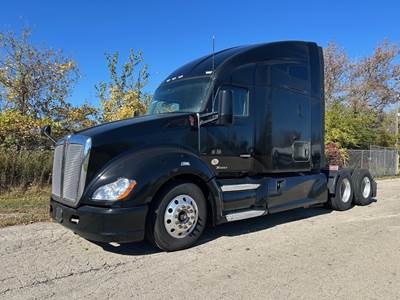 Kenworth T680 Sleeper Semi Truck - 76" Raised Roof Sleeper, Cummins 450HP, Automatic