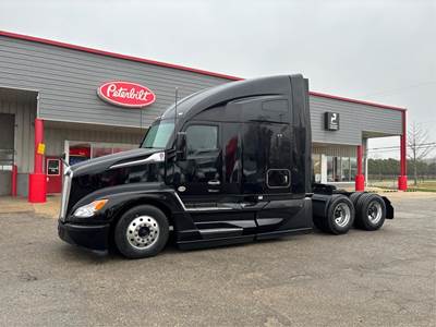 Kenworth T680 Sleeper Semi Truck - 76" Raised Roof Sleeper, Cummins 450HP, Automatic