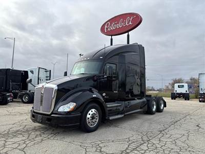 Kenworth T680 Sleeper Semi Truck - 76" Raised Roof Sleeper, Cummins 450HP, Automatic
