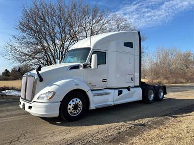 Kenworth T680 Sleeper Semi Truck - 76" Raised Roof Sleeper, Cummins 450HP, Automatic