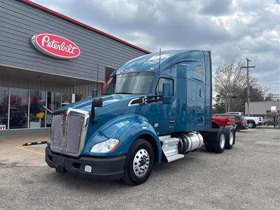 Kenworth T680 Sleeper Semi Truck - 76" Raised Roof Sleeper, Paccar 455HP, Automatic