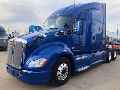 Kenworth T680 Sleeper Semi Truck - 76" Raised Roof Sleeper, Cummins 400HP, Automatic