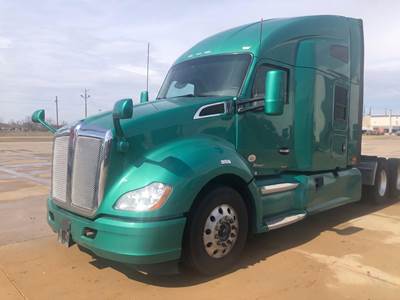 Kenworth T680 Sleeper Semi Truck - 76" Raised Roof Sleeper, Cummins 450HP, Automatic