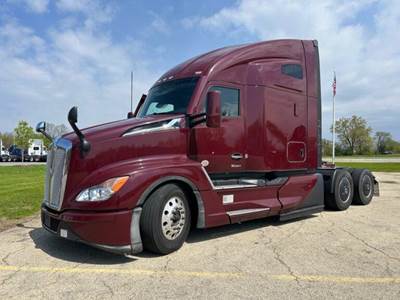Kenworth T680 Sleeper Semi Truck - 76" Raised Roof Sleeper, Paccar 455HP, 12 Speed Automatic