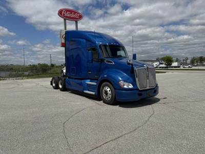 Kenworth T680 Sleeper Semi Truck - 76" Raised Roof Sleeper, Cummins 400HP, 12 Speed Automatic
