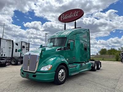 Kenworth T680 Sleeper Semi Truck - 76" Raised Roof Sleeper, Cummins 450HP, Automatic