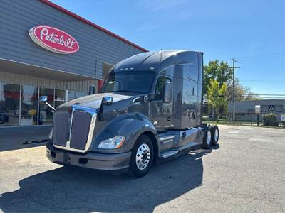 Kenworth T680 Sleeper Semi Truck - 76" Raised Roof Sleeper, Cummins 400HP, Automatic
