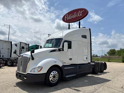 Kenworth T680 Sleeper Semi Truck - 76" Raised Roof Sleeper, Cummins 400HP, Automatic