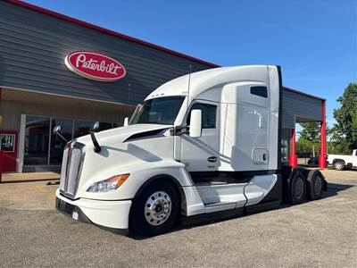 Kenworth T680 Sleeper Semi Truck - 76" Raised Roof Sleeper, Paccar 455HP, 12 Speed Automatic