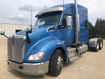 Kenworth T680 Sleeper Semi Truck - 76" Raised Roof Sleeper, Paccar 510HP, 13 Speed Automatic