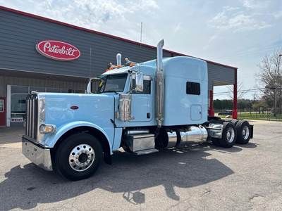 Peterbilt 389 Sleeper Semi Truck - 78" Raised Roof Sleeper, Paccar 510HP, Automatic