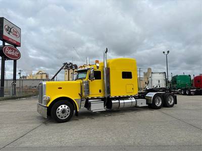 Peterbilt 389 Sleeper Semi Truck - Raised Roof Sleeper, Cummins 565HP