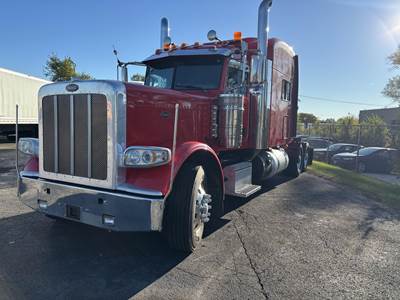 Peterbilt 389 Sleeper Semi Truck - 70" Mid Roof Sleeper, Cummins 605HP, Manual