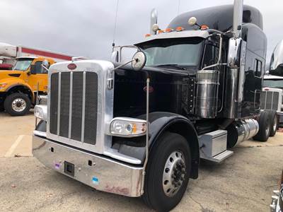 Peterbilt 389 Sleeper Semi Truck - 70" Raised Roof Sleeper, Cummins 450HP, Automatic