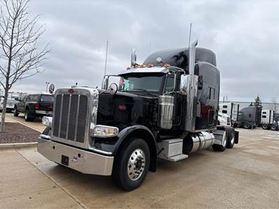 Peterbilt 389 Sleeper Semi Truck - 70" Raised Roof Sleeper, Cummins 450HP, Automatic