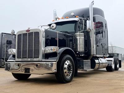 Peterbilt 389 Sleeper Semi Truck - 70" Raised Roof Sleeper, Cummins 450HP, Automatic