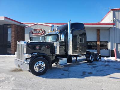 Peterbilt 389 Sleeper Semi Truck - 70" Raised Roof Sleeper, Cummins 450HP, Automatic
