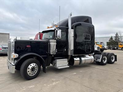 Peterbilt 389 Sleeper Semi Truck - 70" Raised Roof Sleeper, Cummins 450HP, Automatic