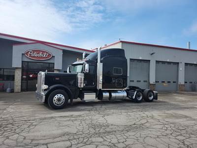 Peterbilt 389 Sleeper Semi Truck - 70" Raised Roof Sleeper, Cummins 450HP, Automatic