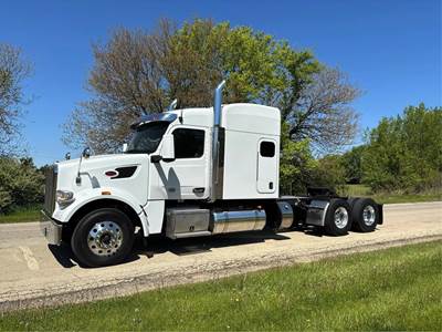 Peterbilt 567 Sleeper Semi Truck - 80" Mid Roof Sleeper, Paccar 455HP, Automatic