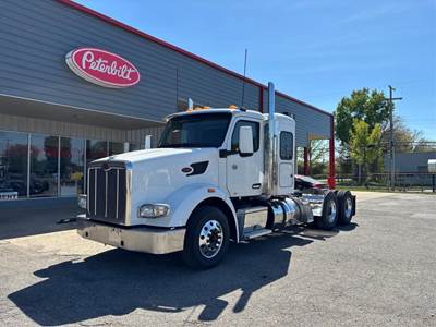 Peterbilt 567 Sleeper Semi Truck - 44" Flat Top Sleeper, Cummins 450HP, 13 Speed Manual