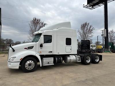 Peterbilt 579 Sleeper Semi Truck - 72" Raised Roof Sleeper, Paccar 455HP