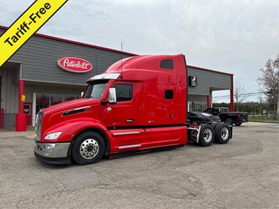 Peterbilt 579 Sleeper Semi Truck - 80" Ultraloft, Cummins 500HP, 12 Spd Speed