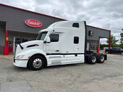 Peterbilt 579 Sleeper Semi Truck - 80" Raised Roof Sleeper, Cummins 450HP, Automatic