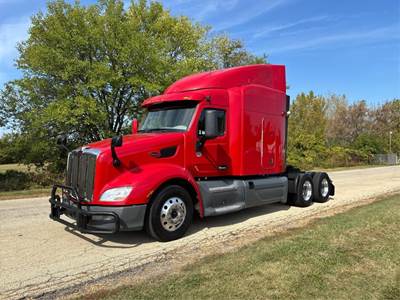 Peterbilt 579 Sleeper Semi Truck - 72" Raised Roof Sleeper, Cummins 450HP, Automatic