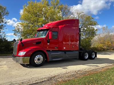 Peterbilt 579 Sleeper Semi Truck - 72" Raised Roof Sleeper, Cummins 450HP, Automatic