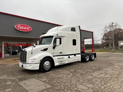 Peterbilt 579 Sleeper Semi Truck - 80" Raised Roof Sleeper, Cummins 450HP, Automatic