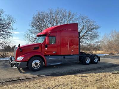 Peterbilt 579 Sleeper Semi Truck - 72" Raised Roof Sleeper, Cummins 450HP, Automatic