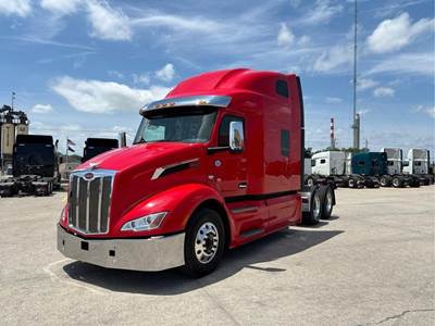 Peterbilt 579 Sleeper Semi Truck - Paccar 380HP