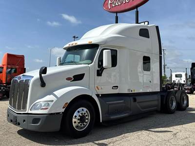 Peterbilt 579 Sleeper Semi Truck - 80" Raised Roof Sleeper, Cummins 450HP, Automatic