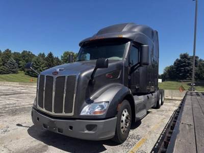 Peterbilt 579 Sleeper Semi Truck - 80" Raised Roof Sleeper, Paccar 455HP, 12 Speed Automatic