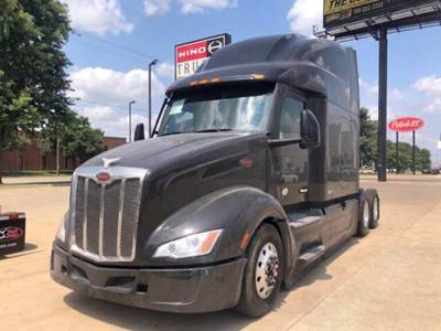 Peterbilt 579 Sleeper Semi Truck - 80" Raised Roof Sleeper, Cummins 450HP, 12 Speed Automatic