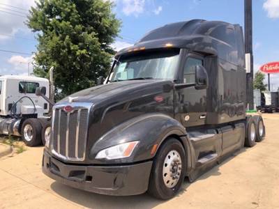 Peterbilt 579 Sleeper Semi Truck - 80" Raised Roof Sleeper, Cummins 450HP, 12 Speed Automatic