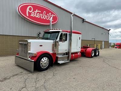 Peterbilt 589 Sleeper Semi Truck - 72" Flat Top Sleeper, Cummins 565HP, Manual