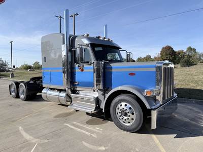 Peterbilt 589 Sleeper Semi Truck - 80" Raised Roof Sleeper, Cummins 565HP, 18 Spd Speed