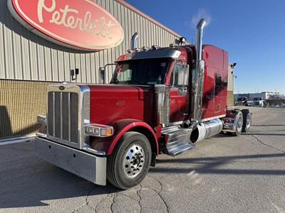 Peterbilt 589 Sleeper Semi Truck - 80" Raised Roof Sleeper, Cummins 565HP, Manual